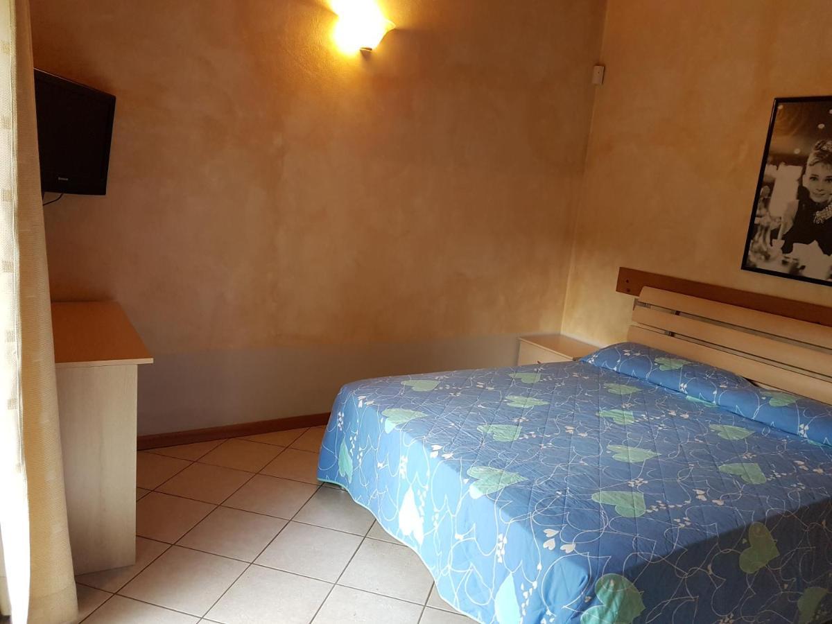 Agriturismo Campo Dei Fiori Rancio Valcuvia Kültér fotó